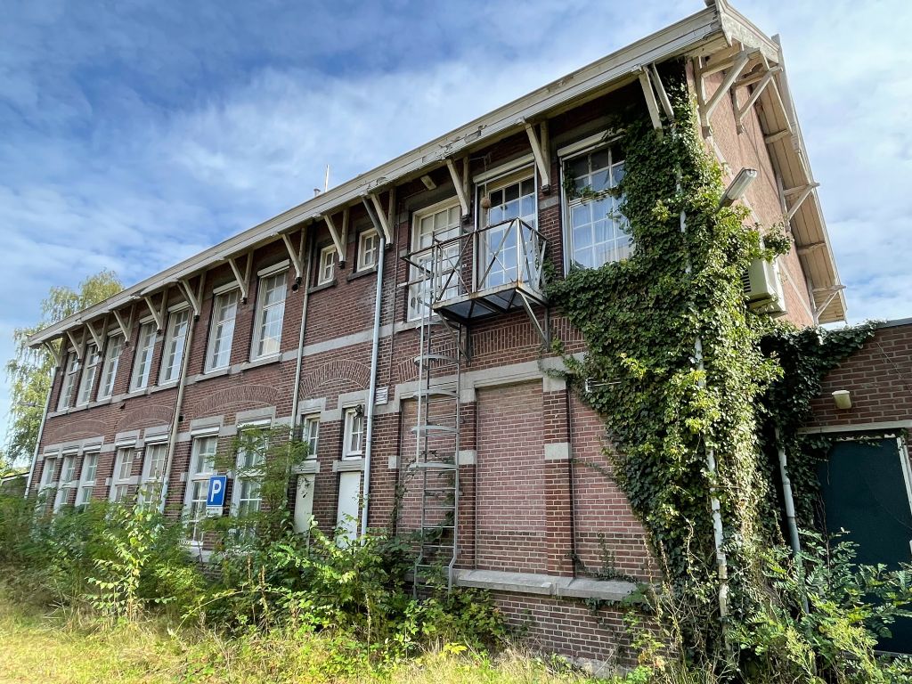 Teus Advies monumenten
