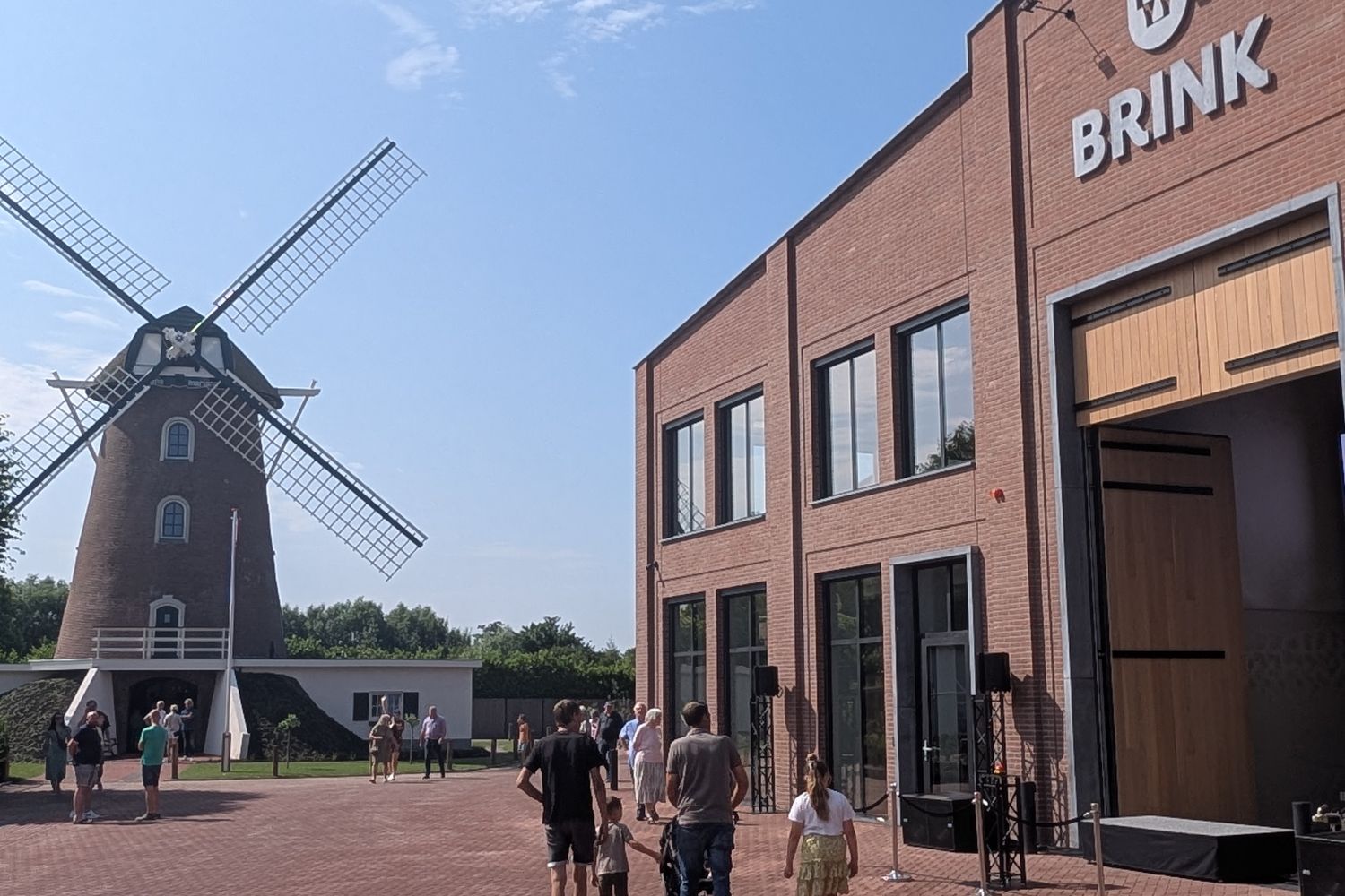Projectbegeleiding Teus' Advies Brink Moulds & Automation testcentrum reparatieafdeling
